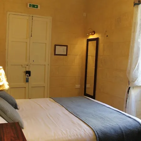 Palazzino Nina Boutique ベッド・アンド・ブレックファスト Qormi