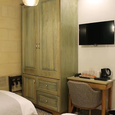 Palazzino Nina Boutique ベッド・アンド・ブレックファスト Qormi