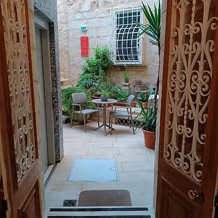 Palazzino Nina Boutique Couette-café 4*