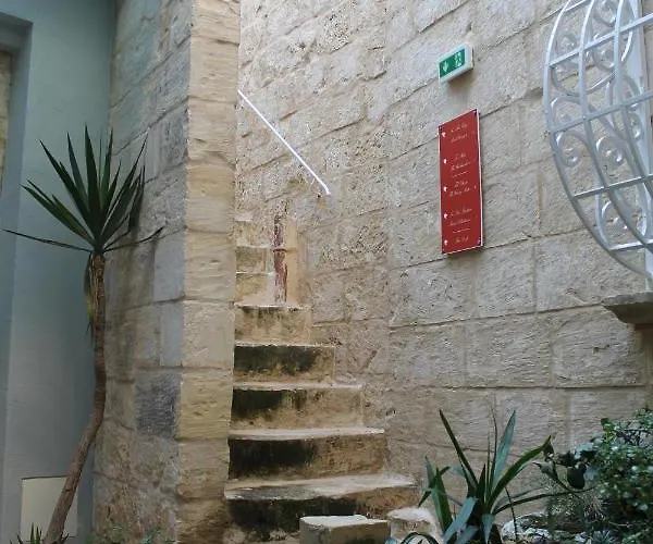 Palazzino Nina Boutique فندق مبيت وإفطار Qormi